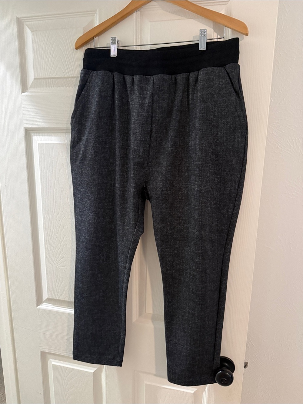 Zara Men's Dark Gray Tapered Dress Pants with Black Knit Waistband